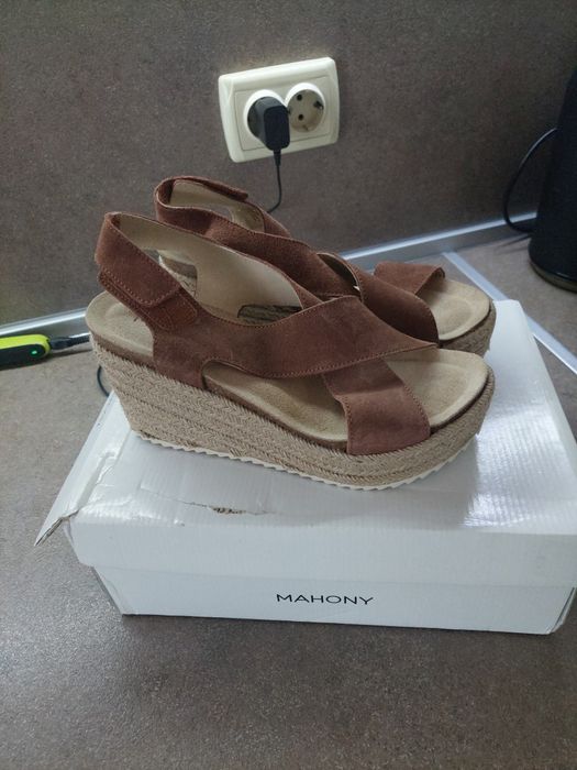Дамски сандали mahony 37
