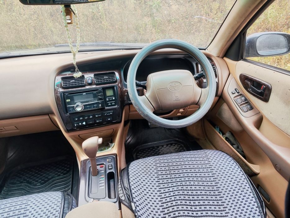 Тайота Авалон 3л