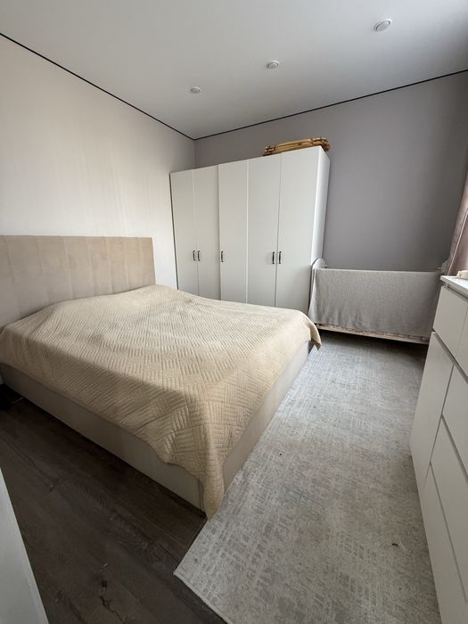 Продам квартиру 4х комнатную