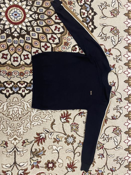 Кофта boss размер mка