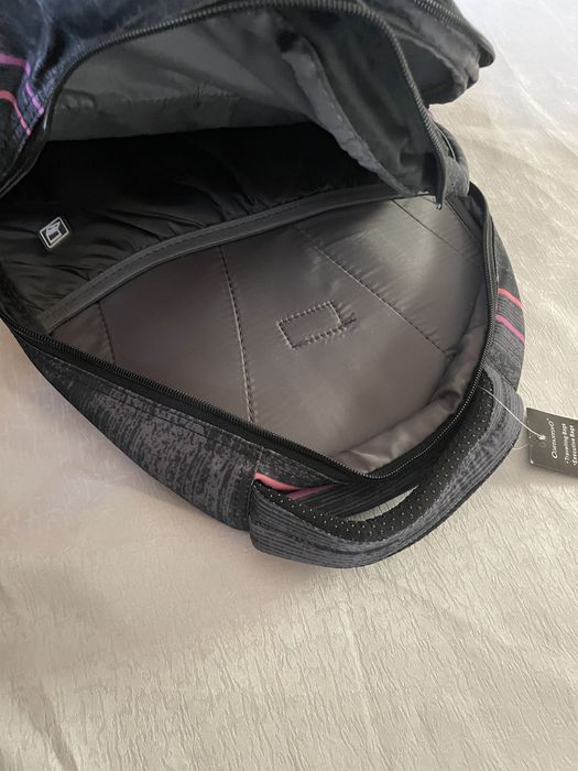 Продаю сумку новая!