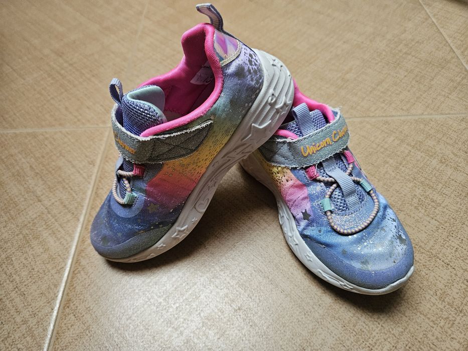 Adidasi sketchers fetite nr.26