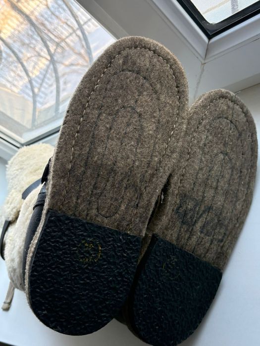 Уыты 42 размер..