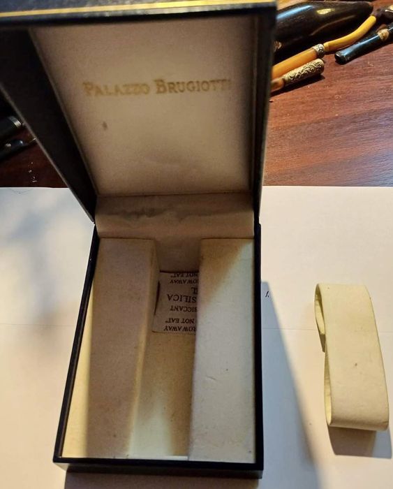 Ceas de mana barbatesc "OMAX" / quartz /fabricat China