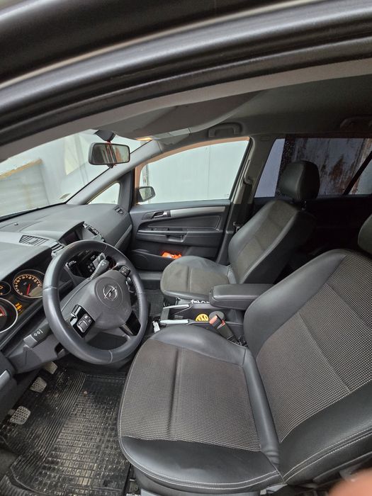 Опел Зафира 1.6 CNG