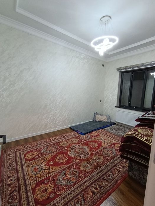 hovli sotiladi 2,1 sotixga tushgan shinam hovli  tayyor honadon