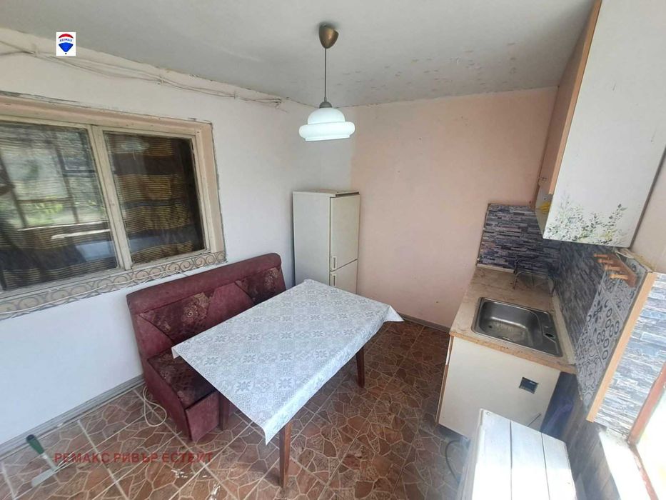 Продава се Къща в Русе, Долапите - 29 кв.м за 535 €/кв.м - Снимка #3