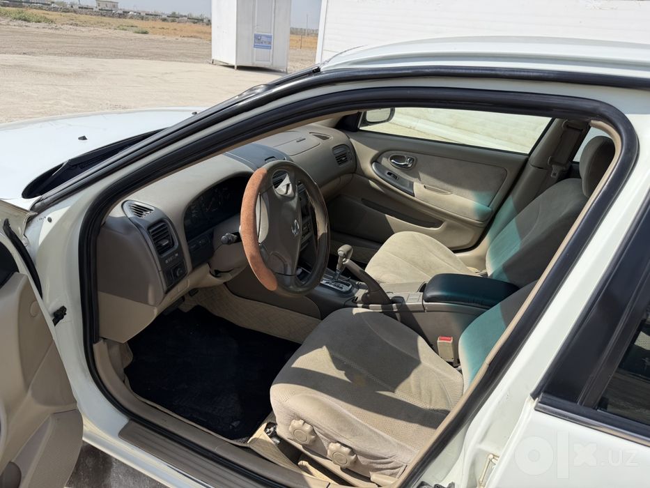 Nissan maxima A 33