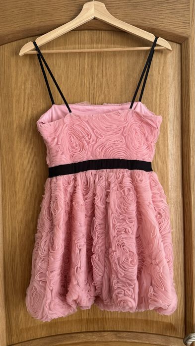 Розовое платье Zara