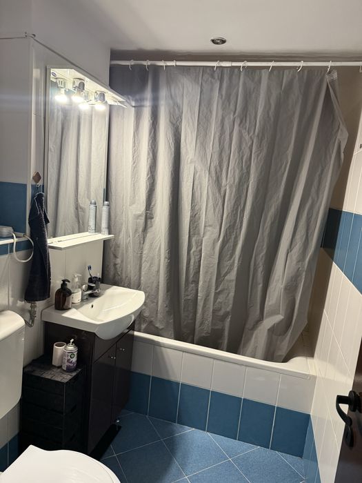 Închiriez apartament 2 camere Rovine
