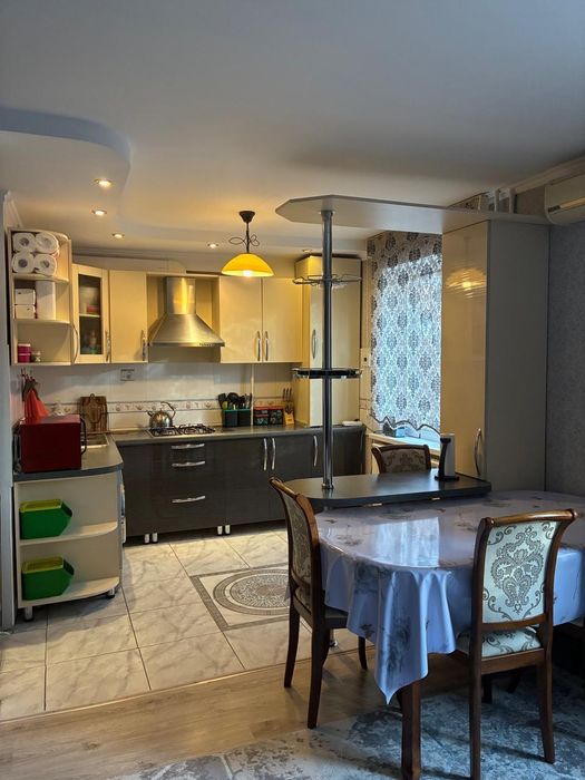 Продам квартиру 2х комнатную