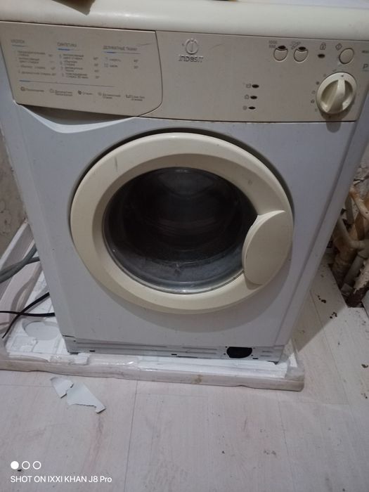 Газовая плита  работает