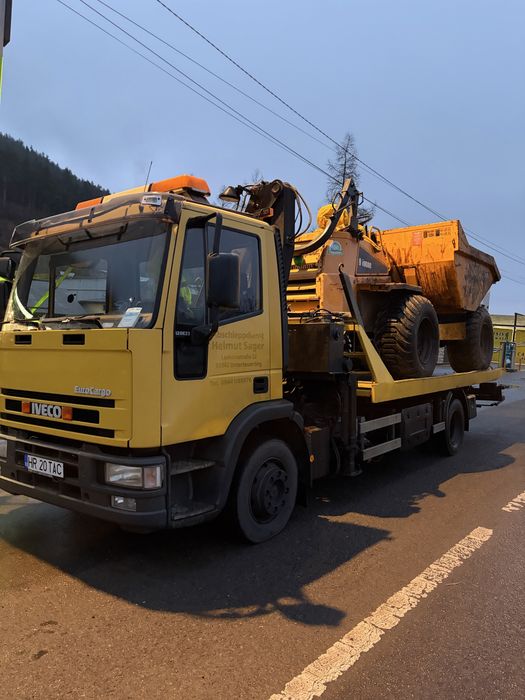 Autospeciala cu Macara platou hidraulic Tractari Auto Iveco Eurocargo 12T