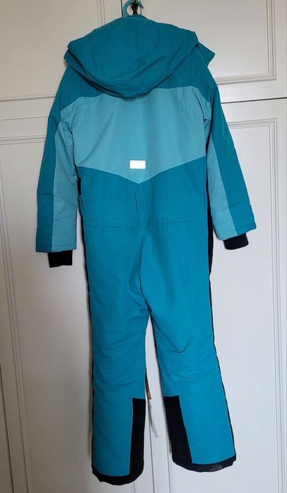 Комбинезон лыжный костюм