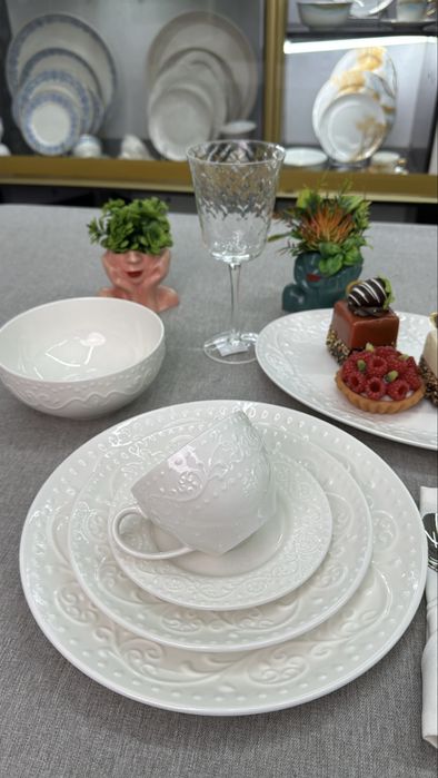 Фарфоровый сервиз