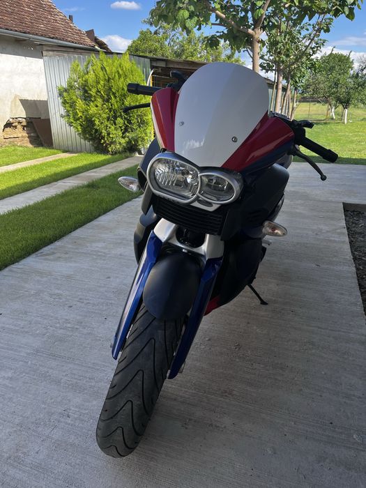 Motocicleta BMW K1200 S