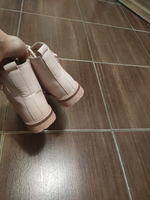 Ботиночки на девочку осень