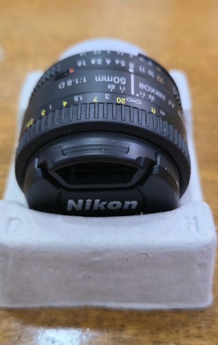 Obiectiv Nikon 50mm