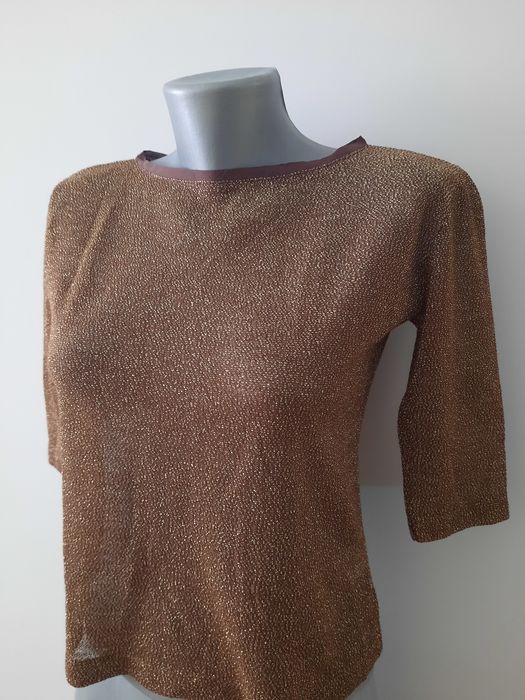 Дамска лъскава блуза