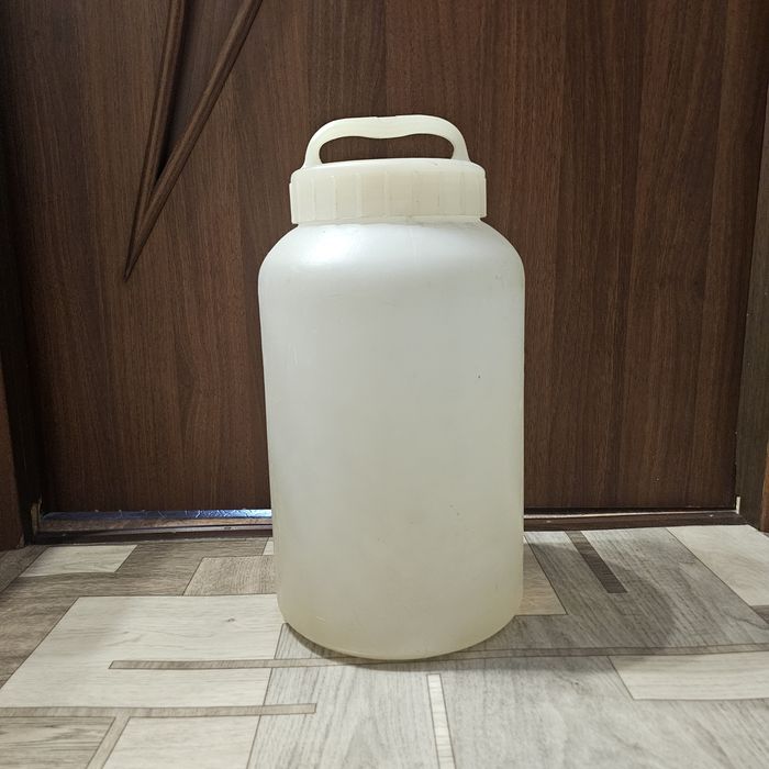 Бочка бидон канистра для воды 10 л