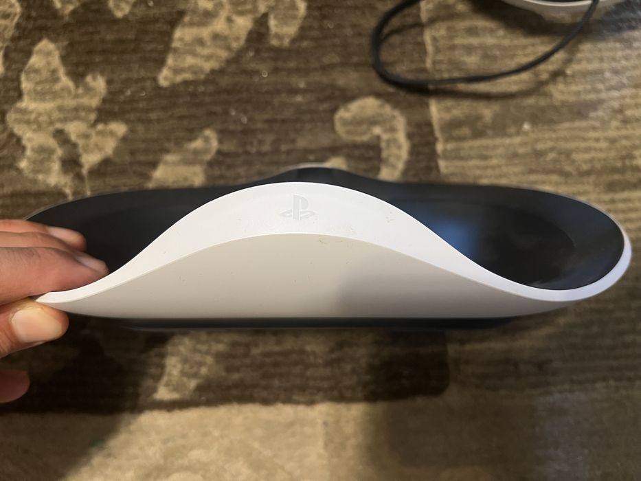 Playstation VR2 + charging stand / Garantie Mai 2027