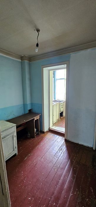 Продается 3х комнатная квартира на 2ом этаже