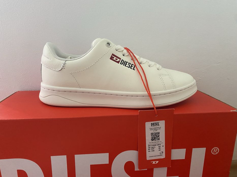 Дамски кецове Diesel 38 номер