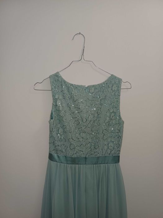 Рокля - официална