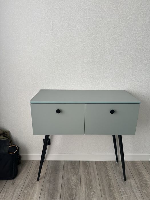 Продам консоль новый