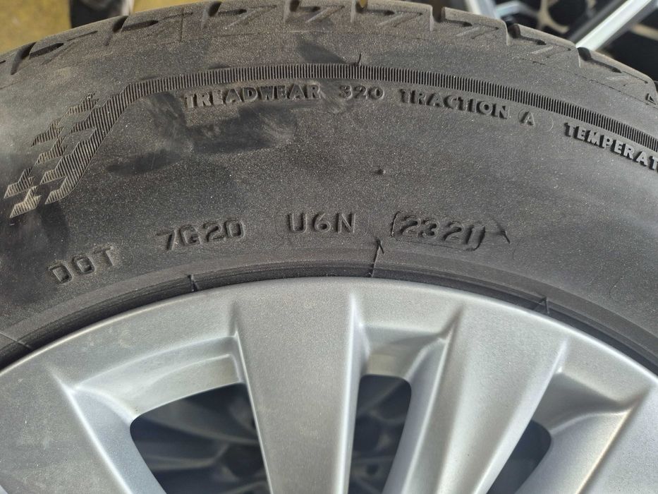 4 Anvelope de VARA - 205/60/16 - BRIDGESTONE Turanza * - CA UNELE NOI - DOT 2021 !