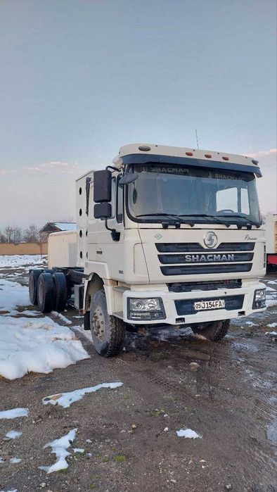 SHACMAN тягач (без пробег срочна вариантга)