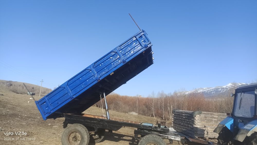 Продам прицеп 2 птс 4.самосвал.