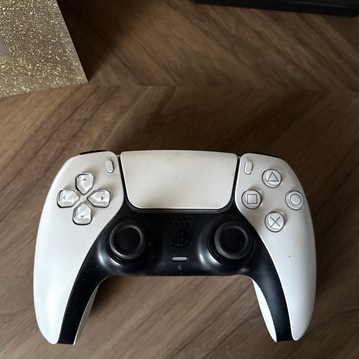 PS5 slim с большим комплектом