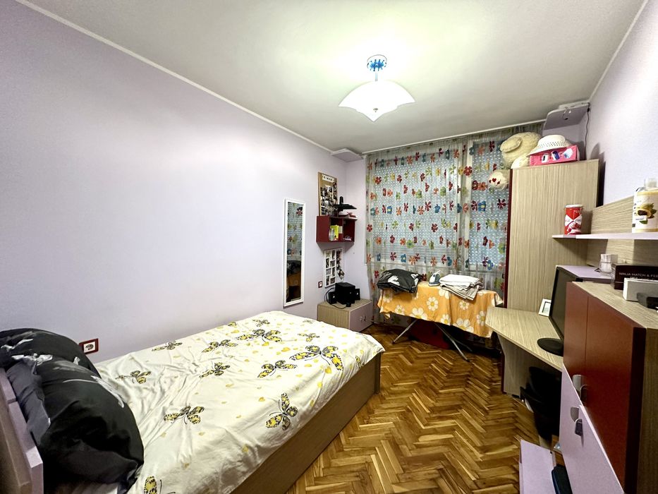 Продава се Многостаен апартамент в Велико Търново, Център - 120 кв.м за 1067 €/кв.м - Снимка #4