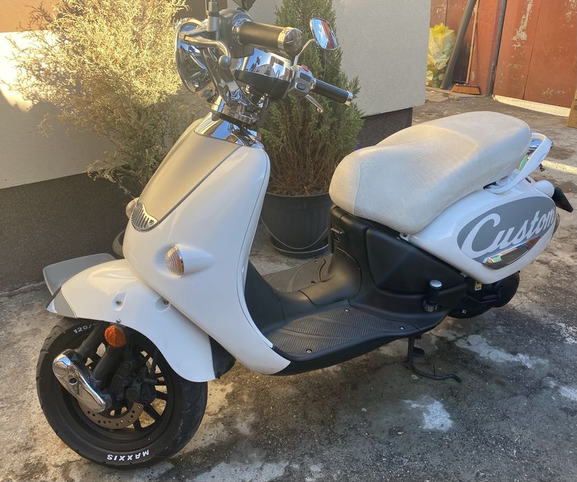 Aprilia Mojito Custom 50