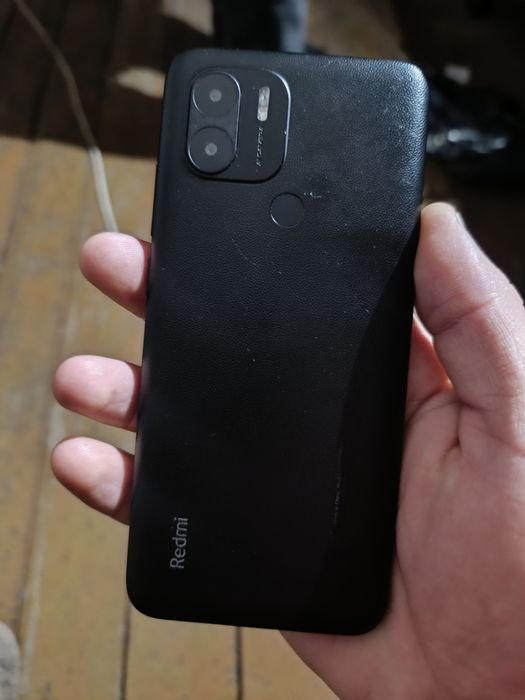 Продам телефон срочно Редми А2+