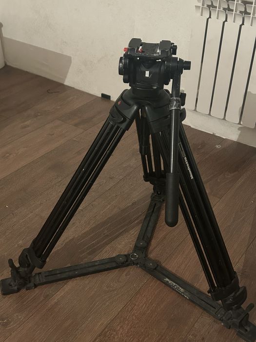 Штатив Manfrotto