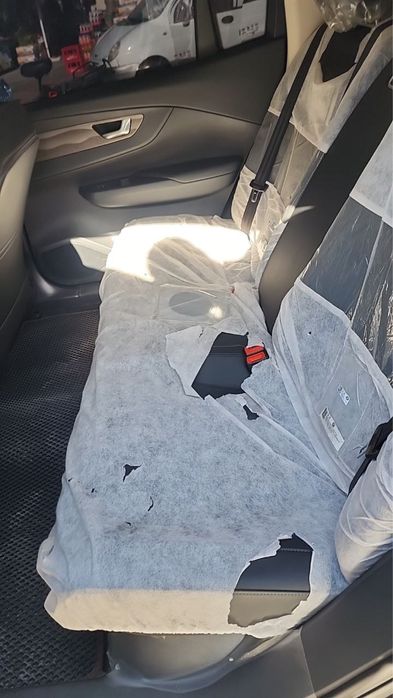 Срочно сотилади Hongqi E-QM5.