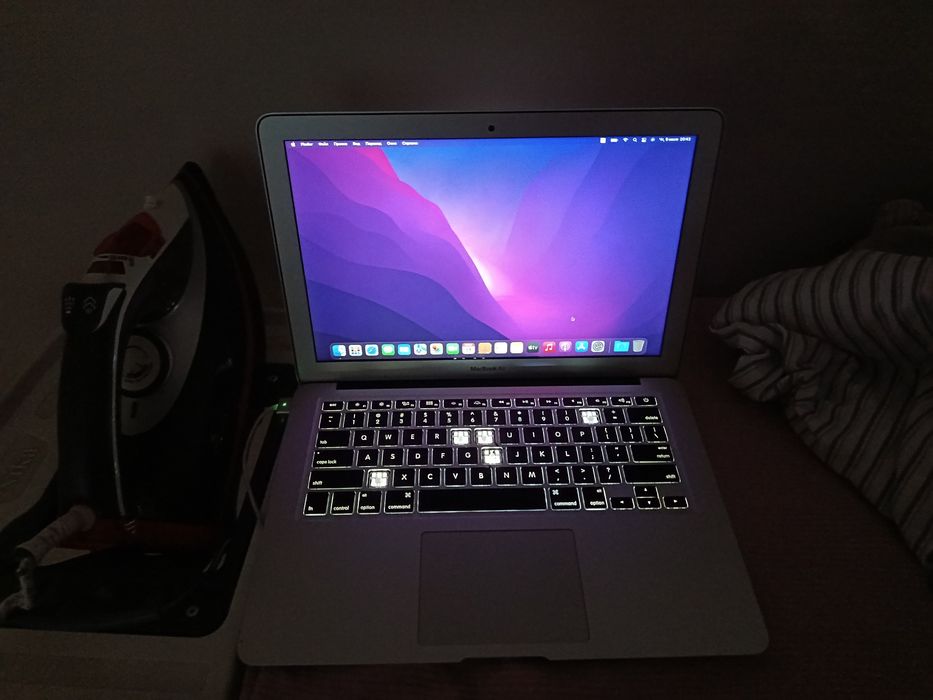 Ноутбук mackbook air