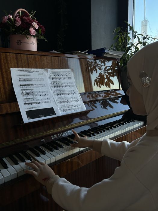 Уроки игры на фортепиано.