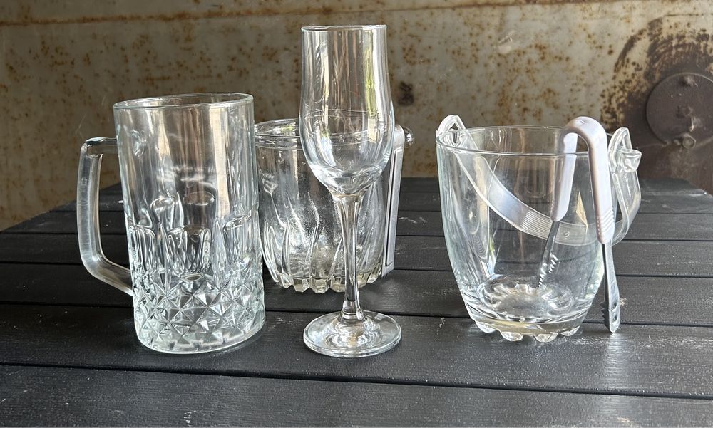 Продам столовую посуду