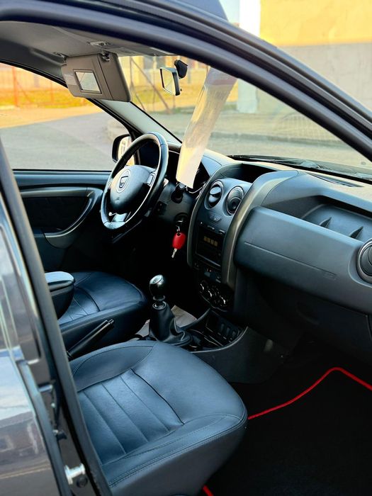Dacia duster benzină An fab 2015 euro  5