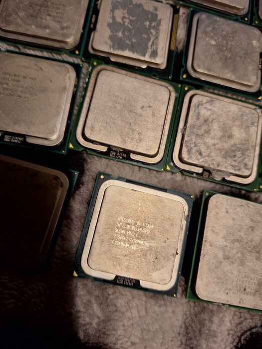 Procesoare PC intel
