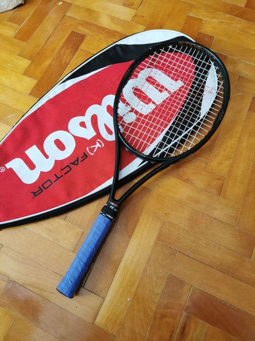 Rachetă tenis Wilson sting ultra se vinde cu tot cu hus