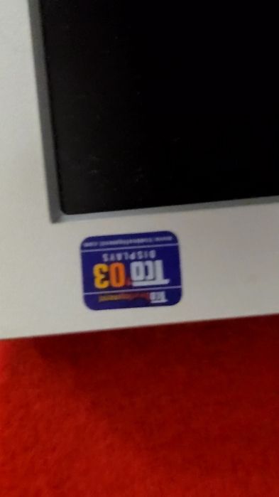 Продавам монитор Samsung 940 BW