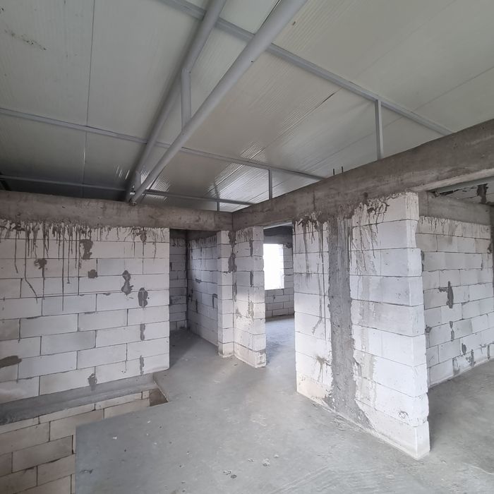 Duplex spate Ambulanța