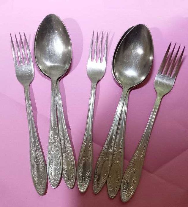 Продам. Советские ложки и вилки  из нержавеющей стали .