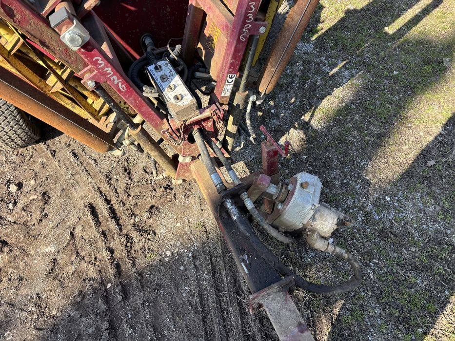 Cositoare gazon 4 m  dupa tractor