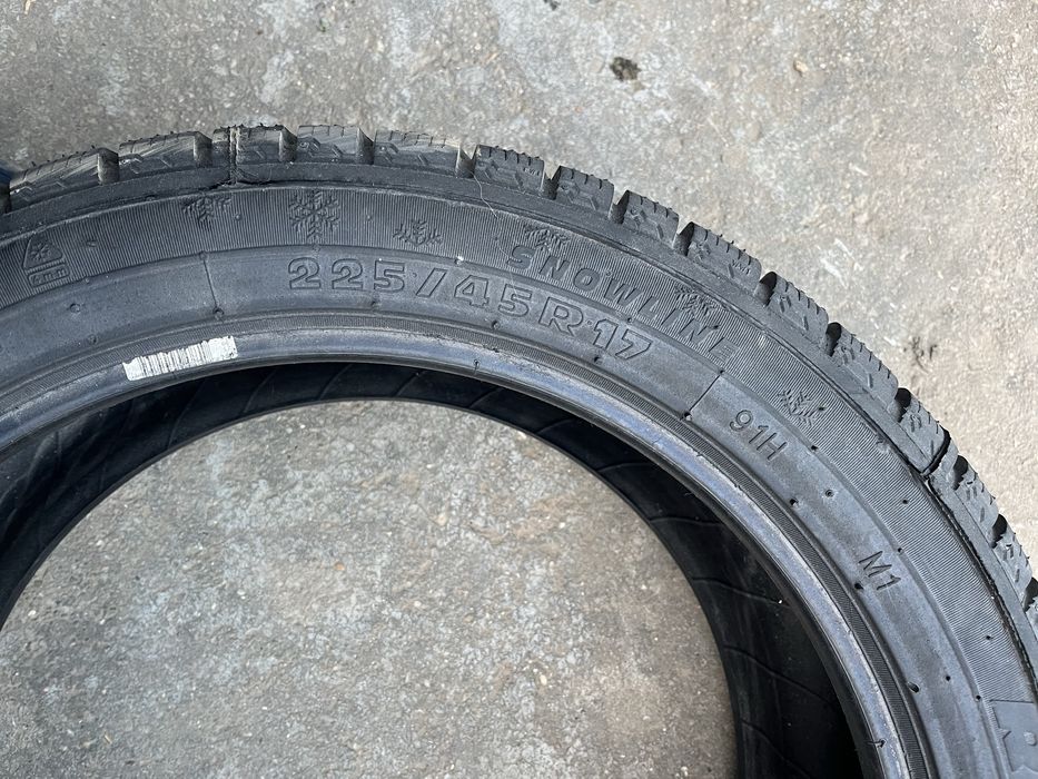 4 cauciucuri noi, pret per bucata