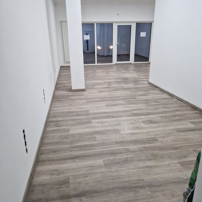 Spatiu comercial de inchiariat